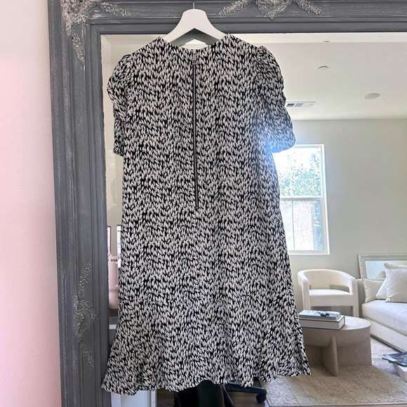 Whistles Black White Petal Print Puff Sleeves Flounce Hem Shift Mini Dress 6 - Picture 8 of 11
